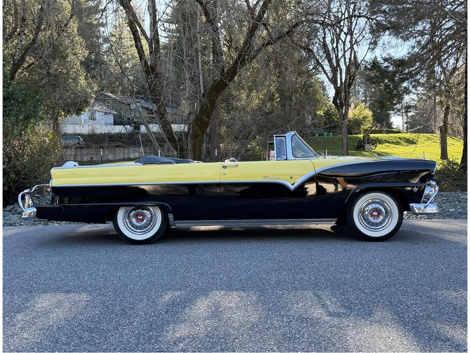 1955 Ford Fairlane 1st Gen - Image 6 of 31
