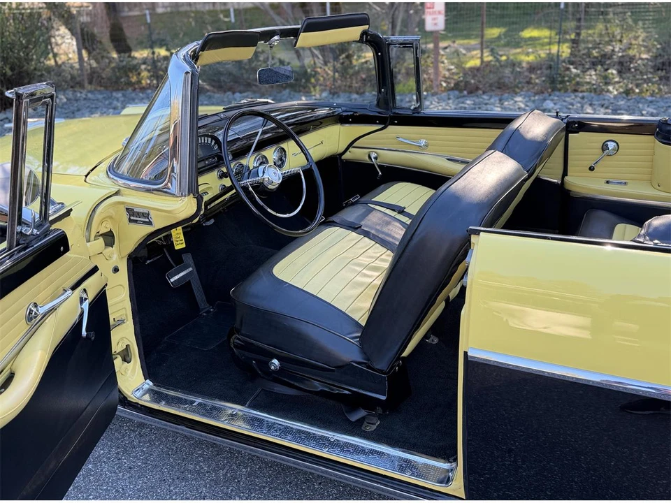 1955 Ford Fairlane 1st Gen - Image 22 of 31