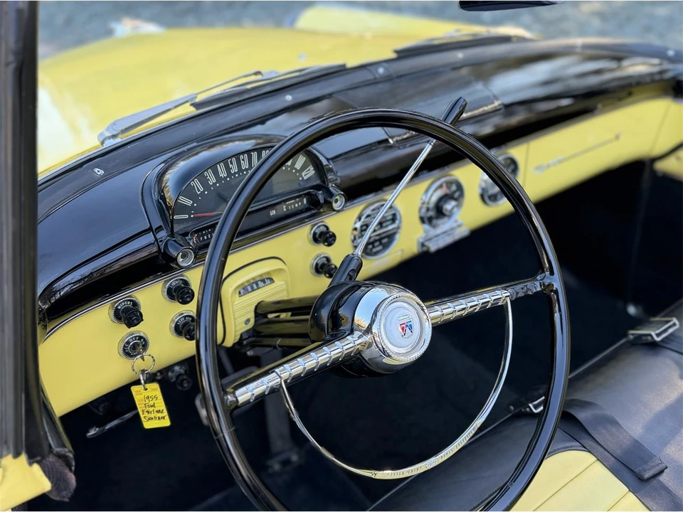 1955 Ford Fairlane 1st Gen - Image 23 of 31