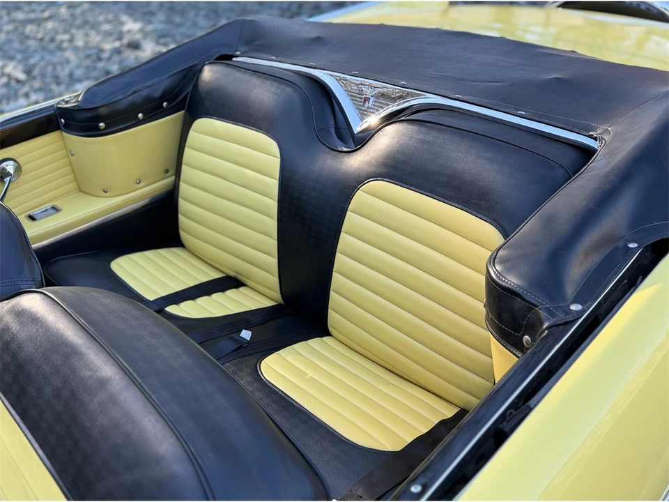 1955 Ford Fairlane 1st Gen - Image 28 of 31