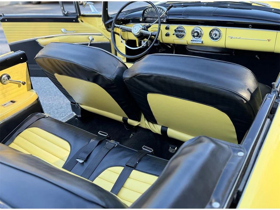 1955 Ford Fairlane 1st Gen - Image 30 of 31