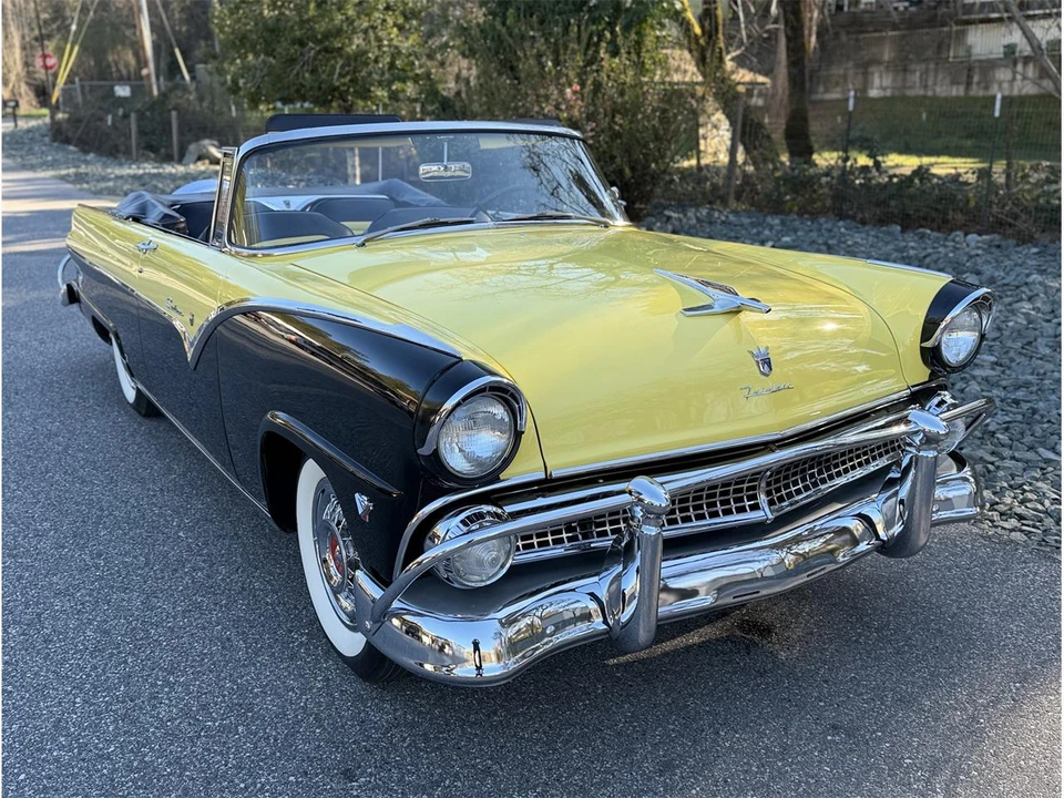 1955 Ford Fairlane 1st Gen - Image 8 of 31