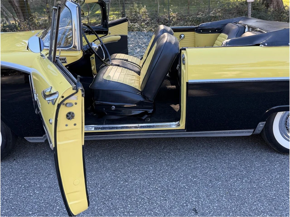 1955 Ford Fairlane 1st Gen - Image 25 of 31