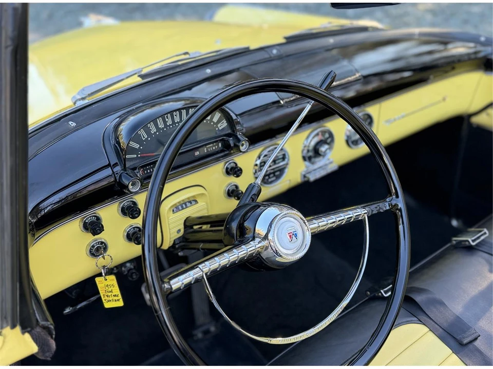 1955 Ford Fairlane 1st Gen - Image 28 of 31