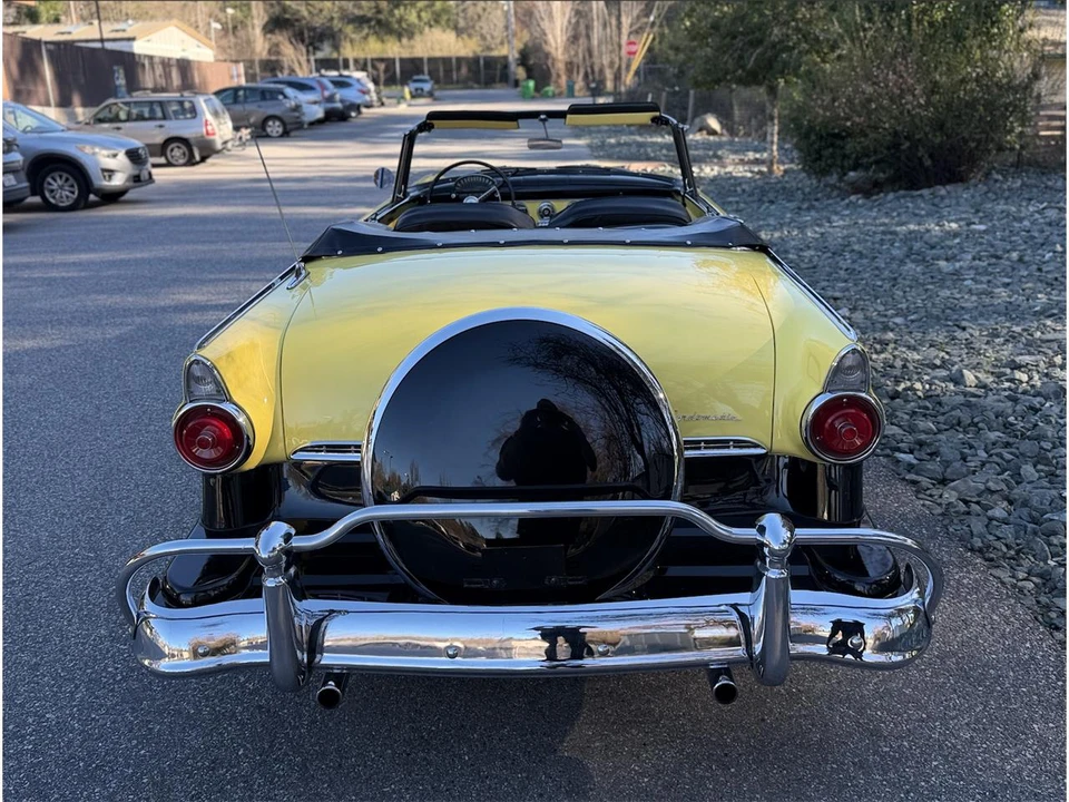 1955 Ford Fairlane 1st Gen - Image 4 of 31