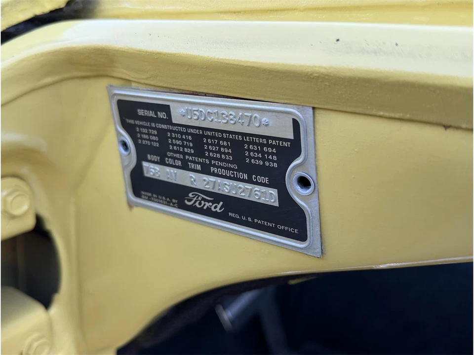 1955 Ford Fairlane 1st Gen - Image 17 of 31