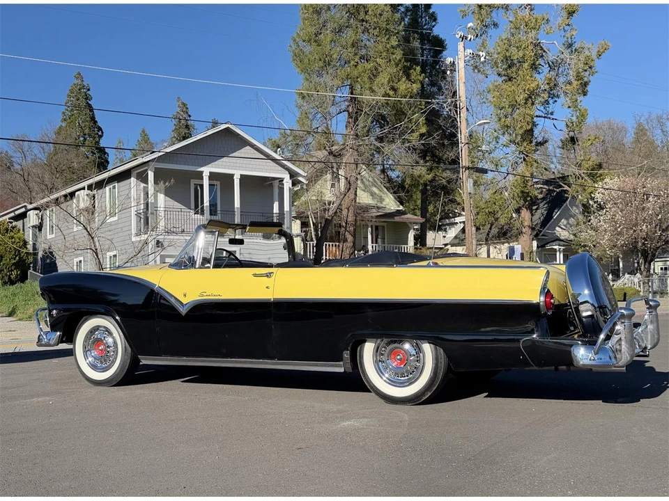 1955 Ford Fairlane 1st Gen - Image 2 of 31