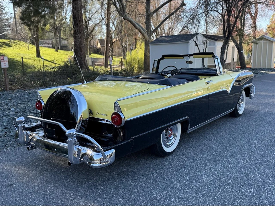 1955 Ford Fairlane 1st Gen - Image 5 of 31