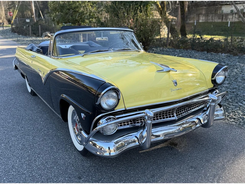 1955 Ford Fairlane 1st Gen - Image 8 of 31