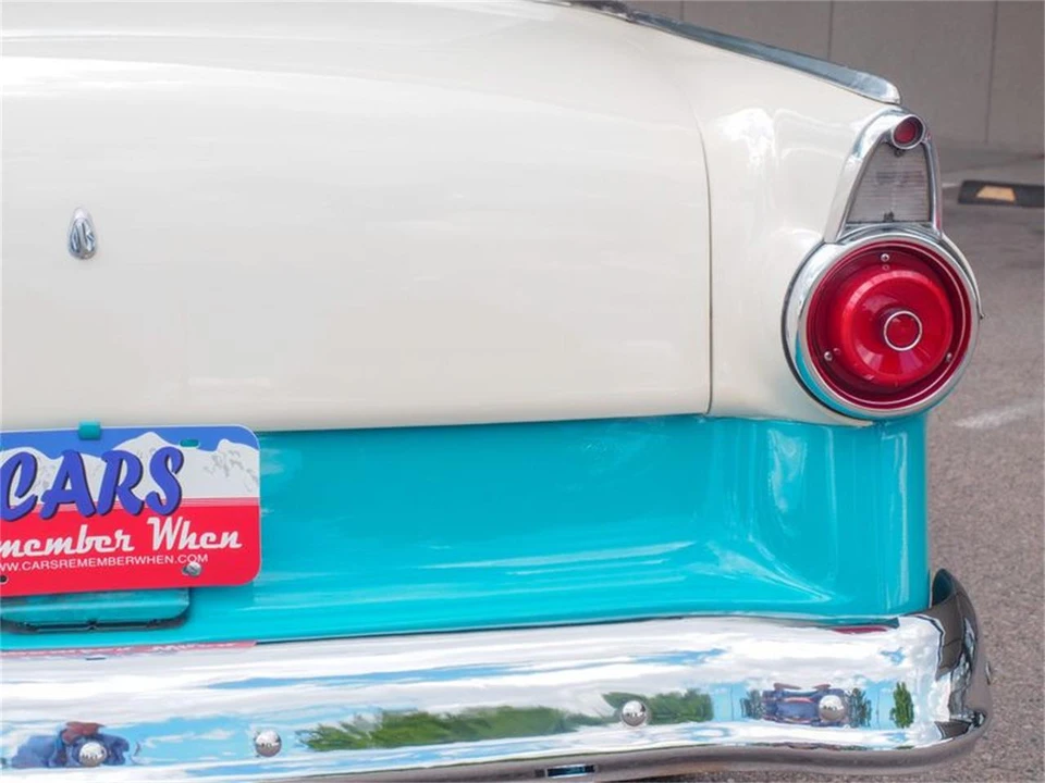 1955 Ford Fairlane 1st Gen - Image 27 of 31