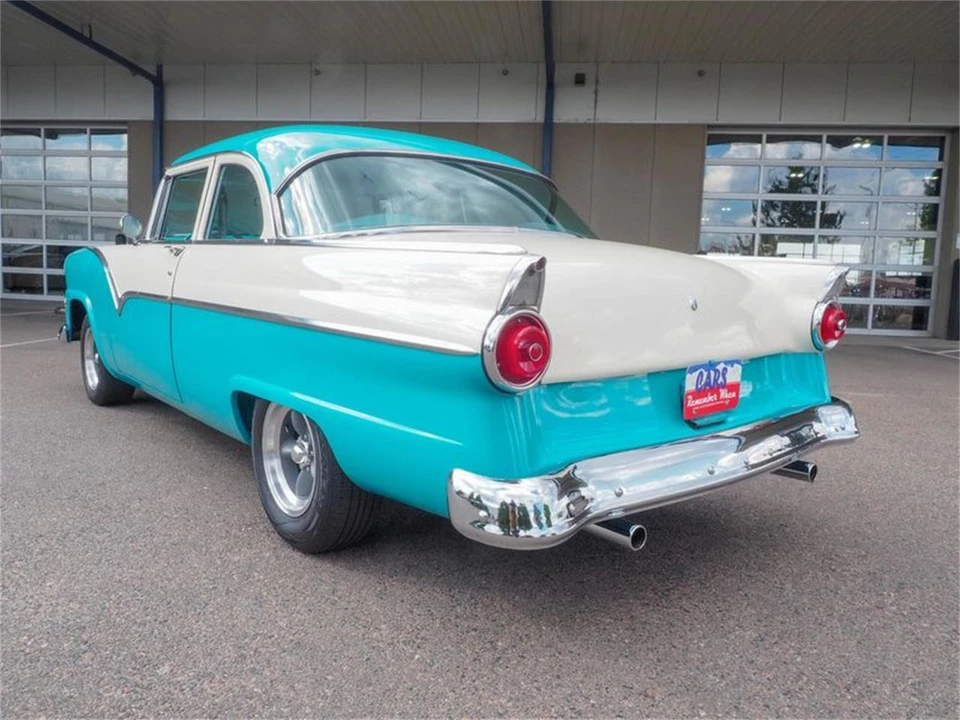 1955 Ford Fairlane 1st Gen - Image 19 of 31