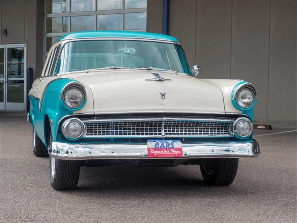1955 Ford Fairlane 1st Gen - Image 7 of 31