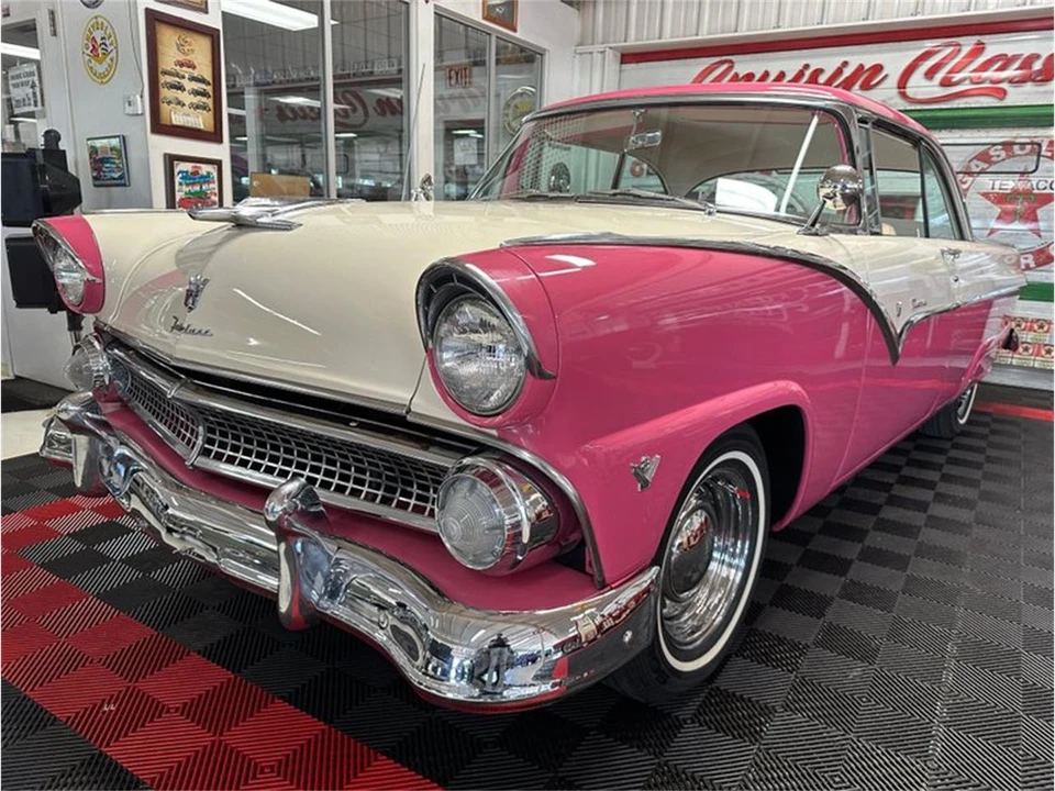 1955 Ford Fairlane 1st Gen - Image 7 of 31