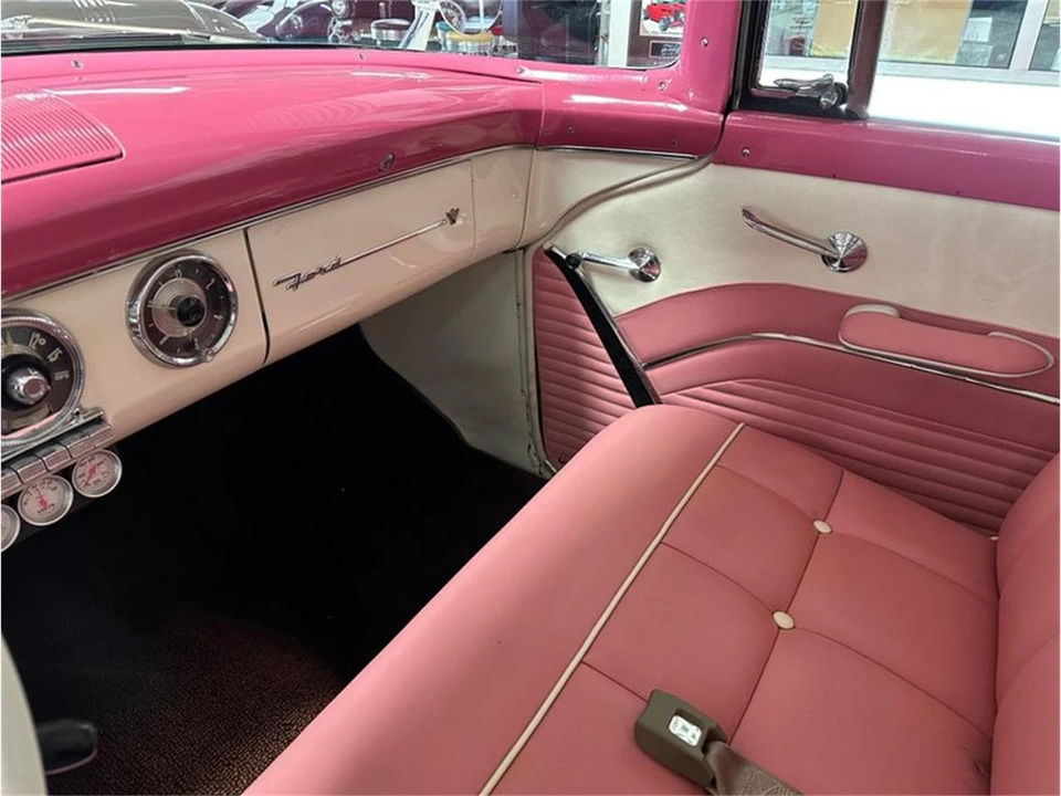 1955 Ford Fairlane 1st Gen - Image 29 of 31