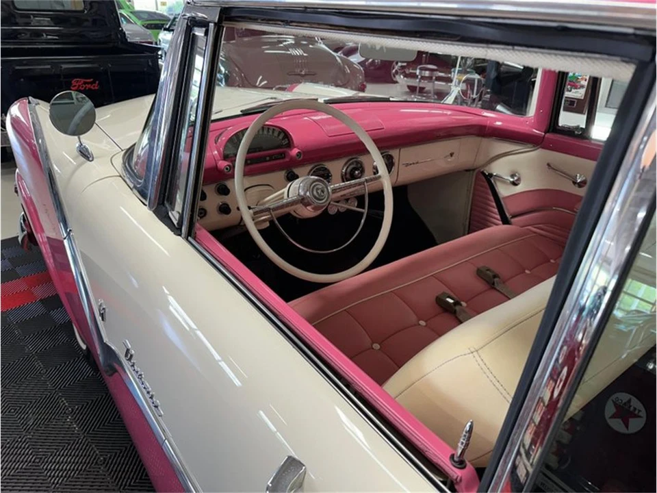1955 Ford Fairlane 1st Gen - Image 14 of 31