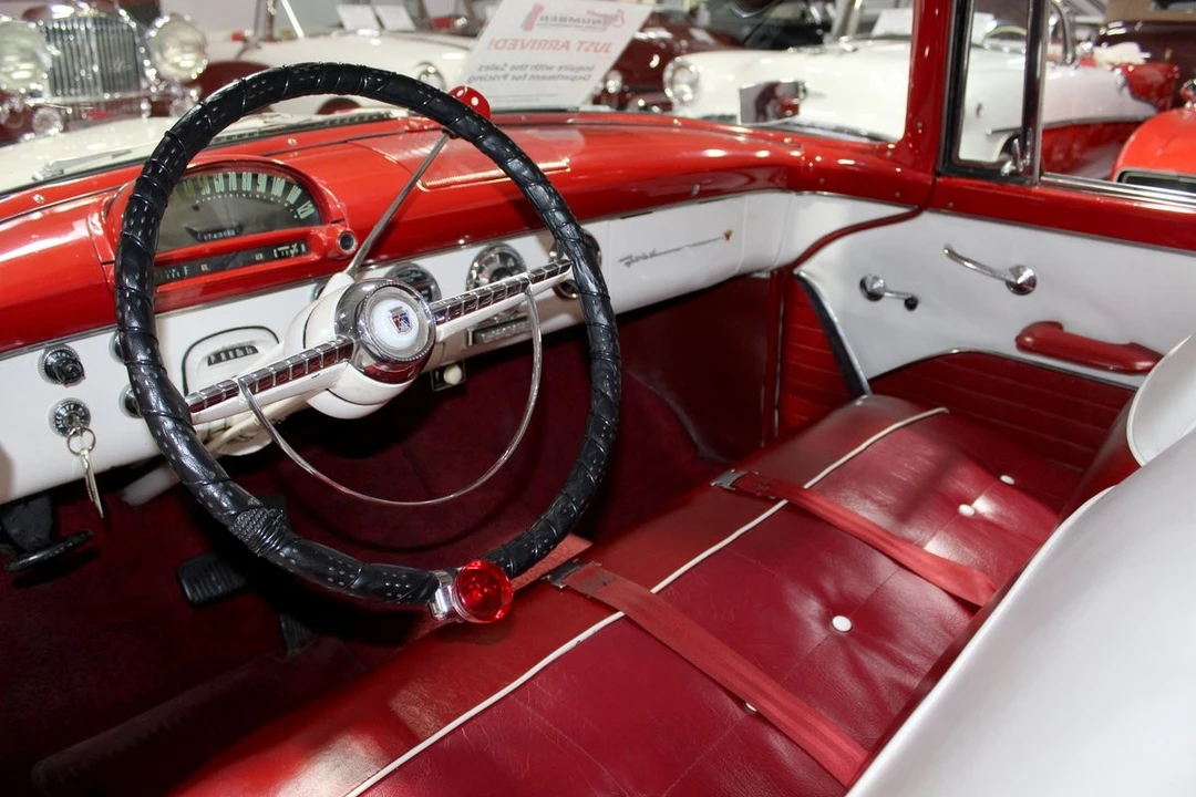1955 Ford Fairlane 1st Gen - Image 2 of 31