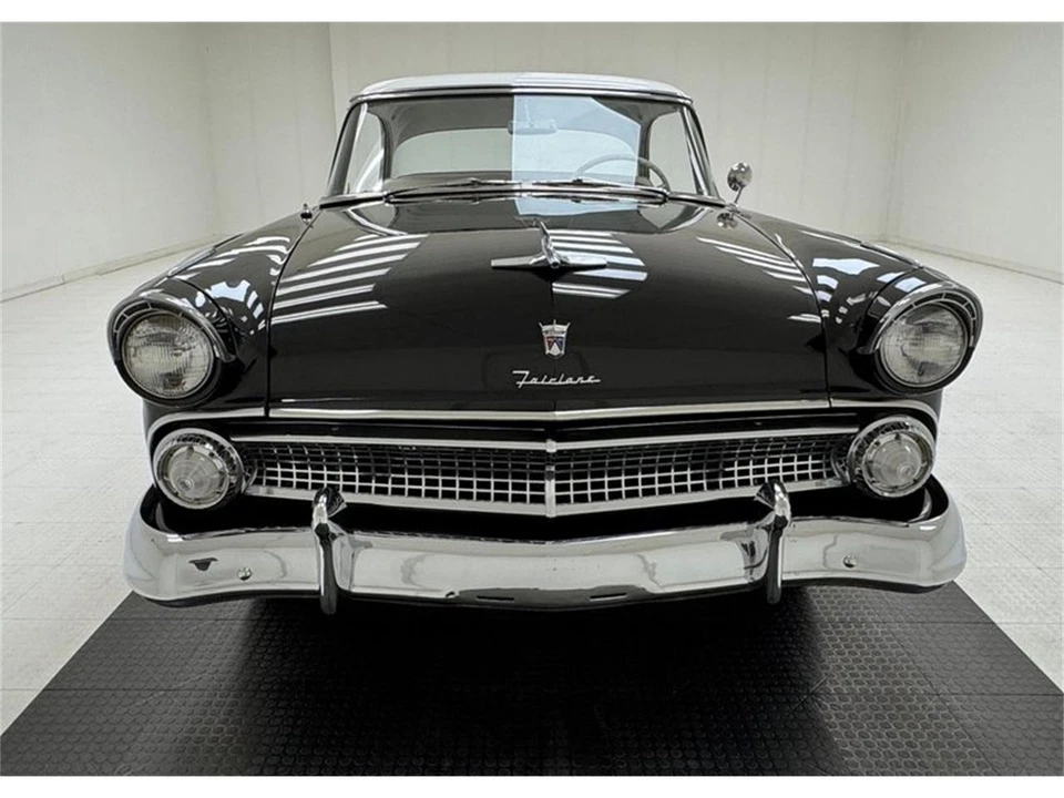 1955 Ford Fairlane 1st Gen - Image 8 of 31