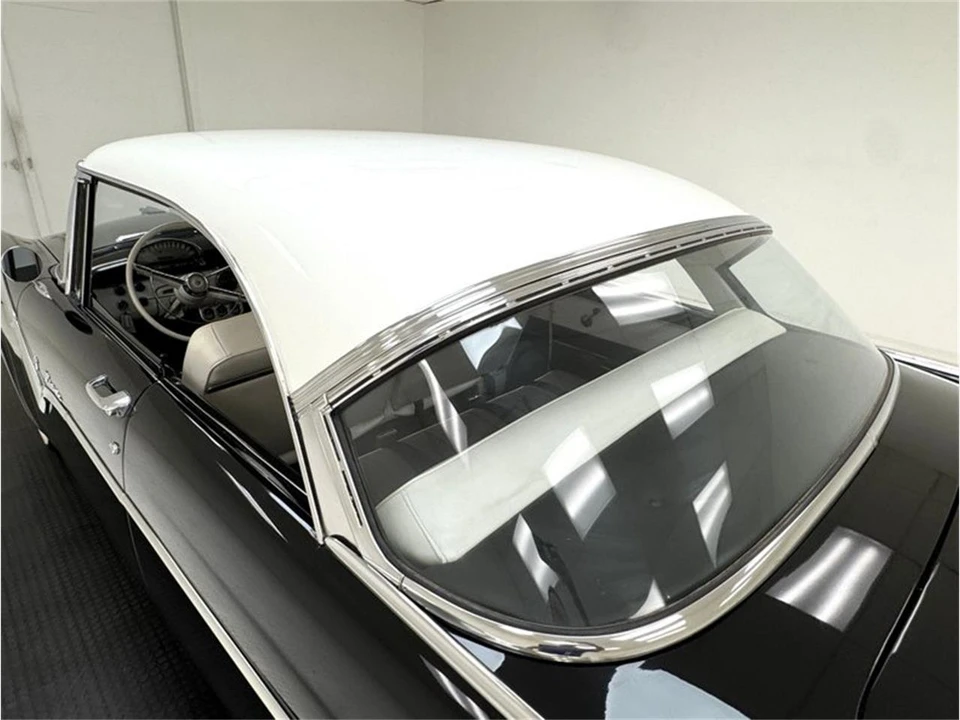 1955 Ford Fairlane 1st Gen - Image 19 of 31