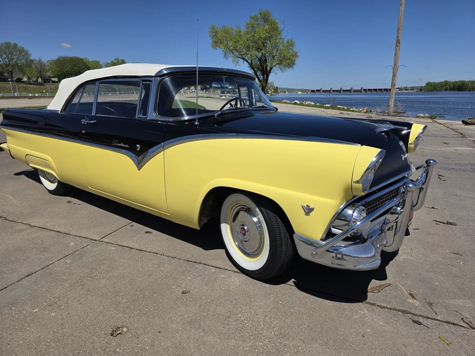 1955 Ford Fairlane 1st Gen - Image 18 of 31