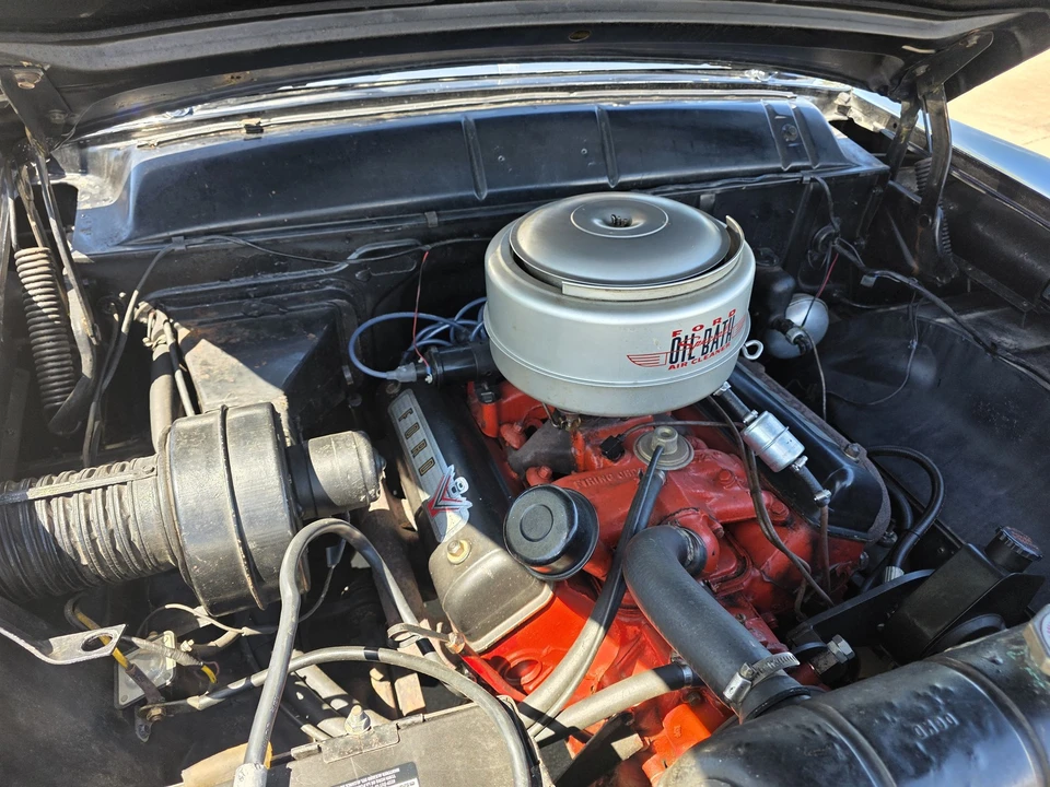 1955 Ford Fairlane 1st Gen - Image 19 of 31