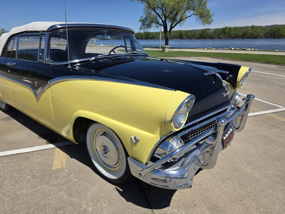 1955 Ford Fairlane 1st Gen - Image 8 of 31