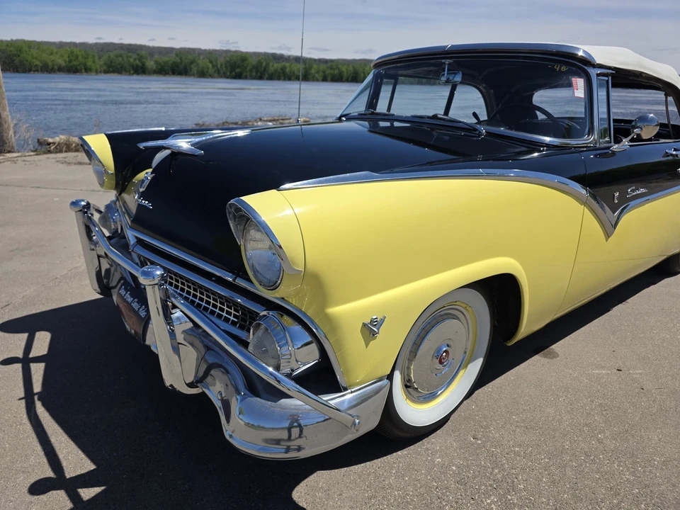 1955 Ford Fairlane 1st Gen - Image 16 of 31