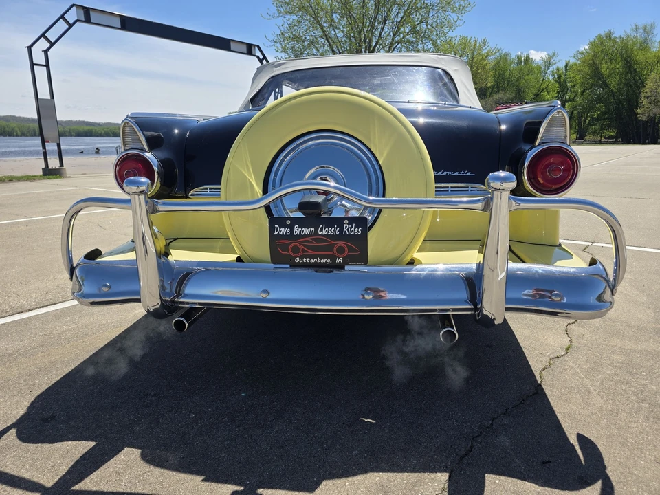 1955 Ford Fairlane 1st Gen - Image 4 of 31