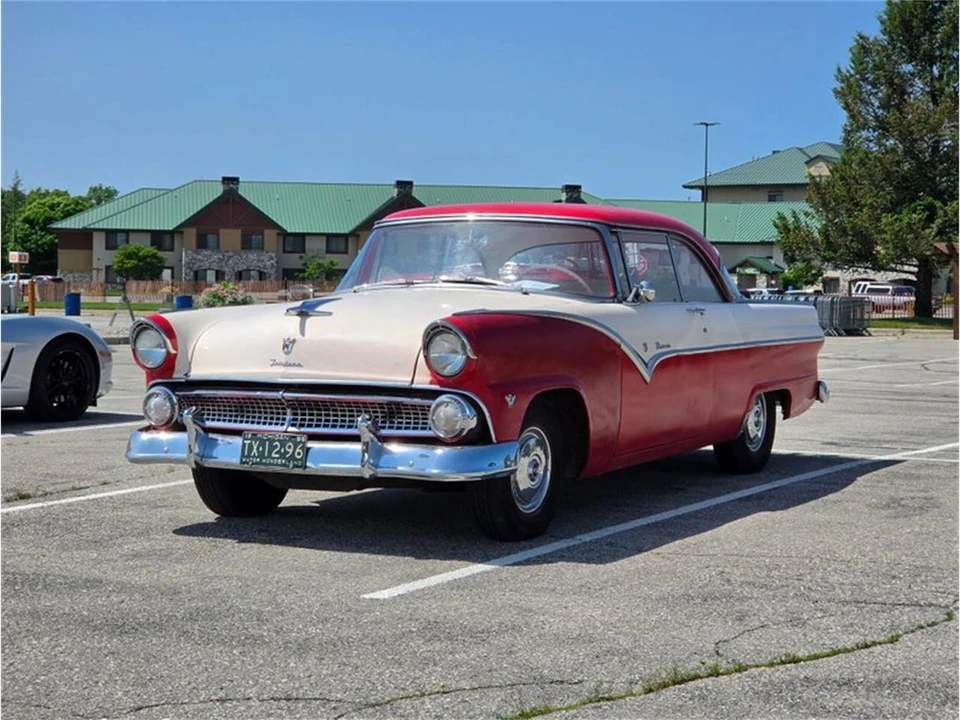 1955 Ford Fairlane 1st Gen - Image 2 of 26