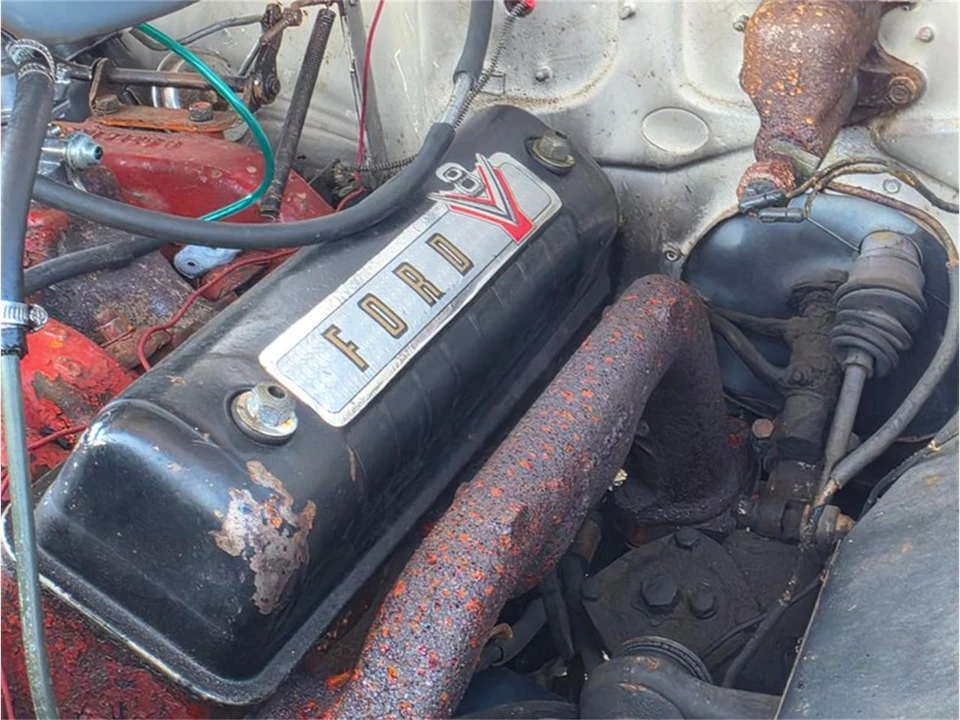 1955 Ford Fairlane 1st Gen - Image 24 of 26