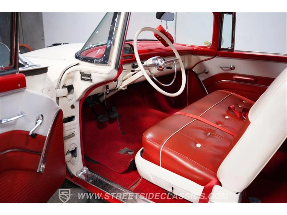 1955 Ford Fairlane 1st Gen - Image 4 of 31