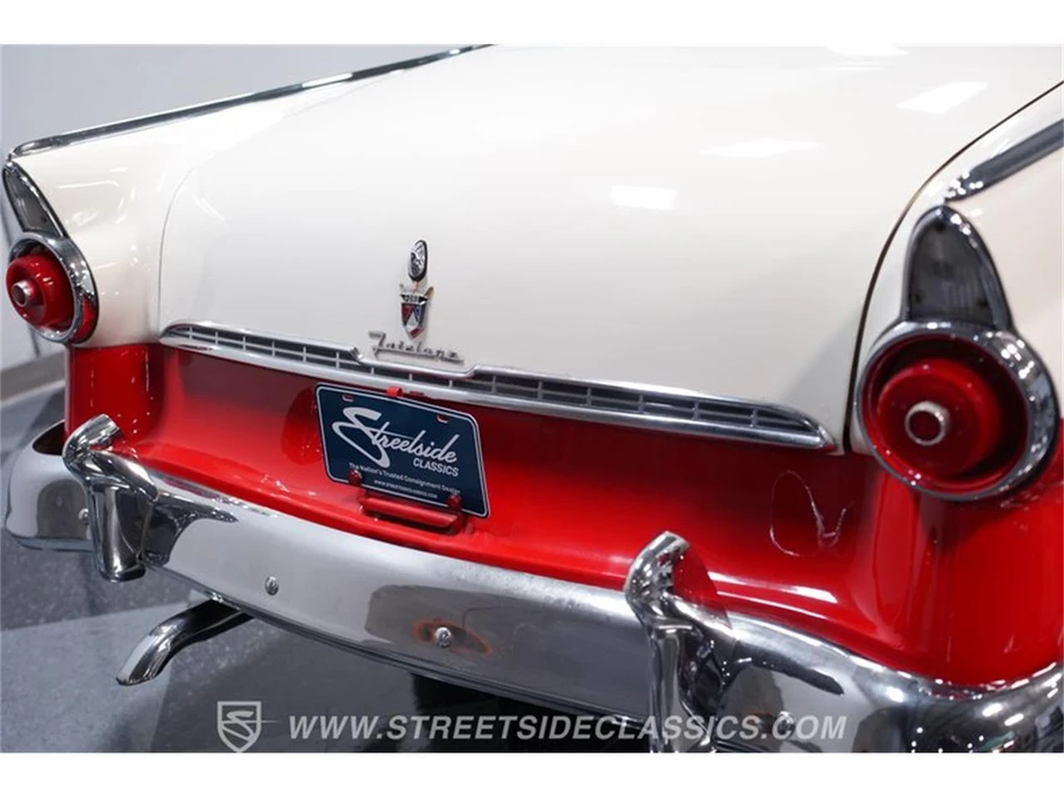 1955 Ford Fairlane 1st Gen - Image 21 of 31