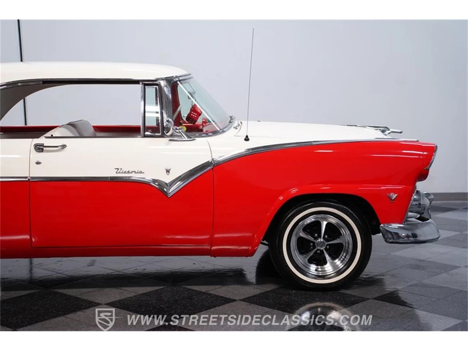 1955 Ford Fairlane 1st Gen - Image 24 of 31