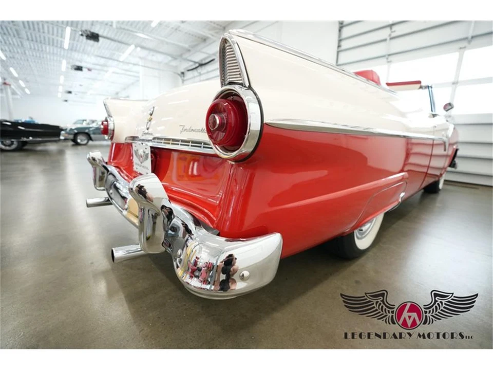 1955 Ford Fairlane 1st Gen - Image 23 of 31