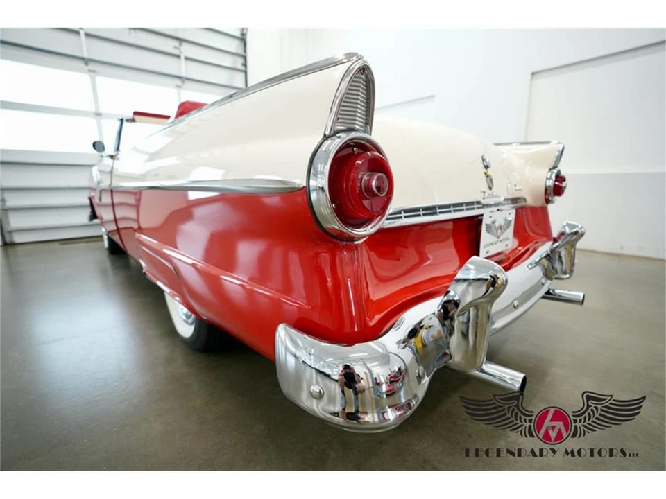 1955 Ford Fairlane 1st Gen - Image 19 of 31