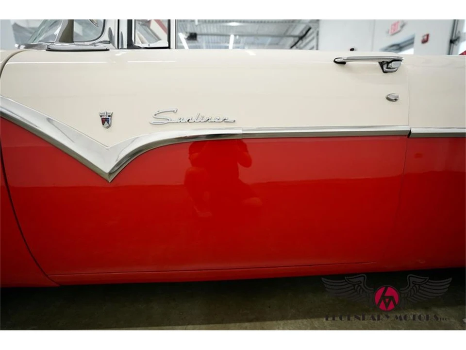 1955 Ford Fairlane 1st Gen - Image 15 of 31