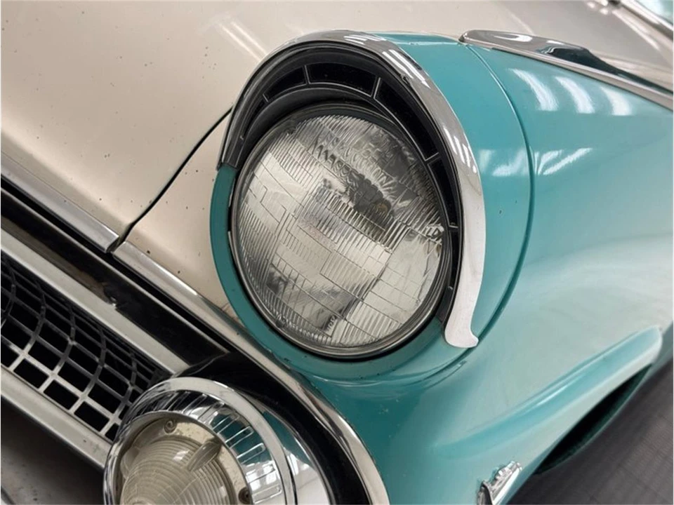 1955 Ford Fairlane 1st Gen - Image 12 of 31