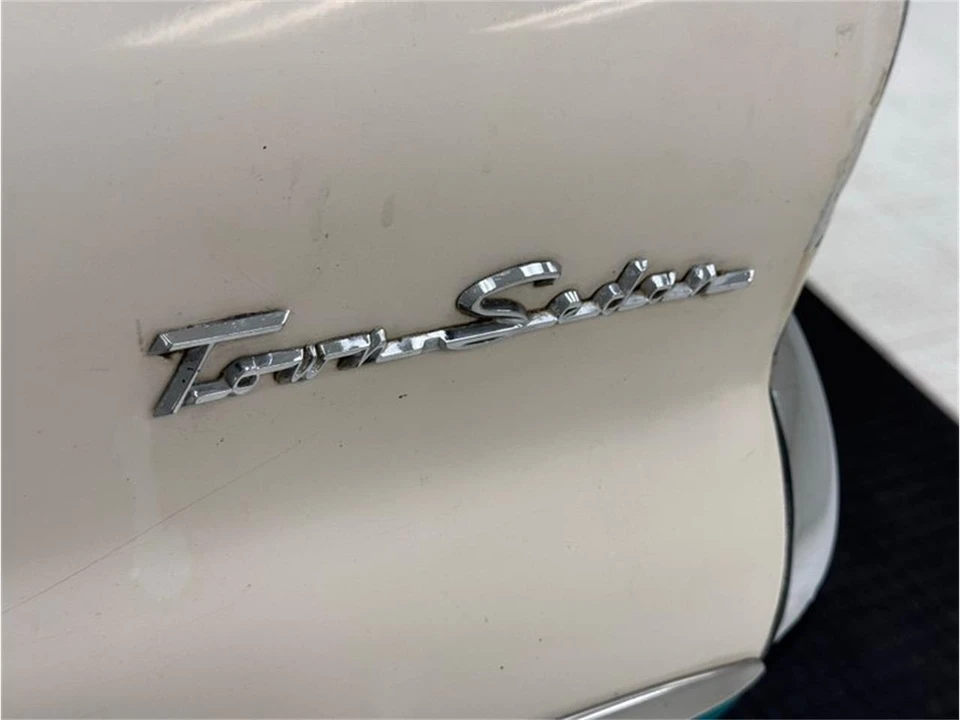 1955 Ford Fairlane 1st Gen - Image 21 of 31