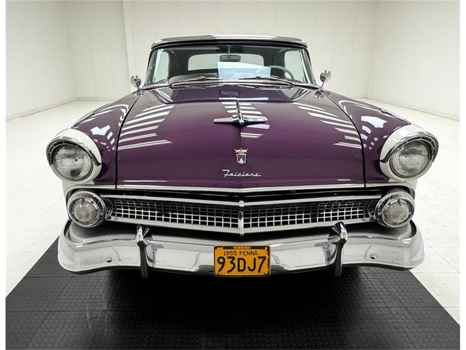 1955 Ford Fairlane 1st Gen - Image 11 of 31