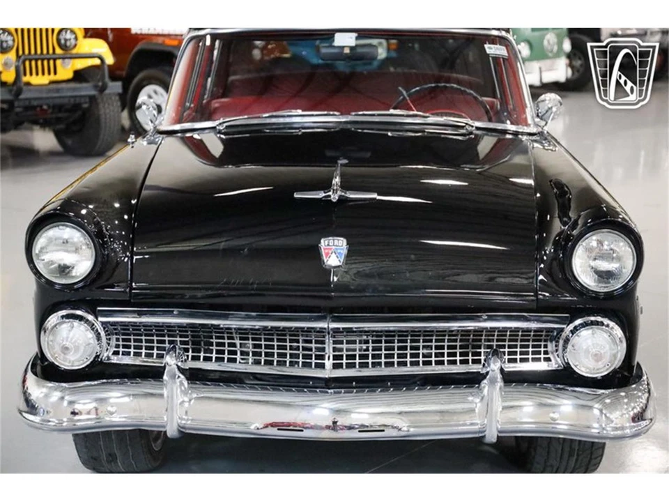 1955 Ford Fairlane 1st Gen - Image 7 of 31