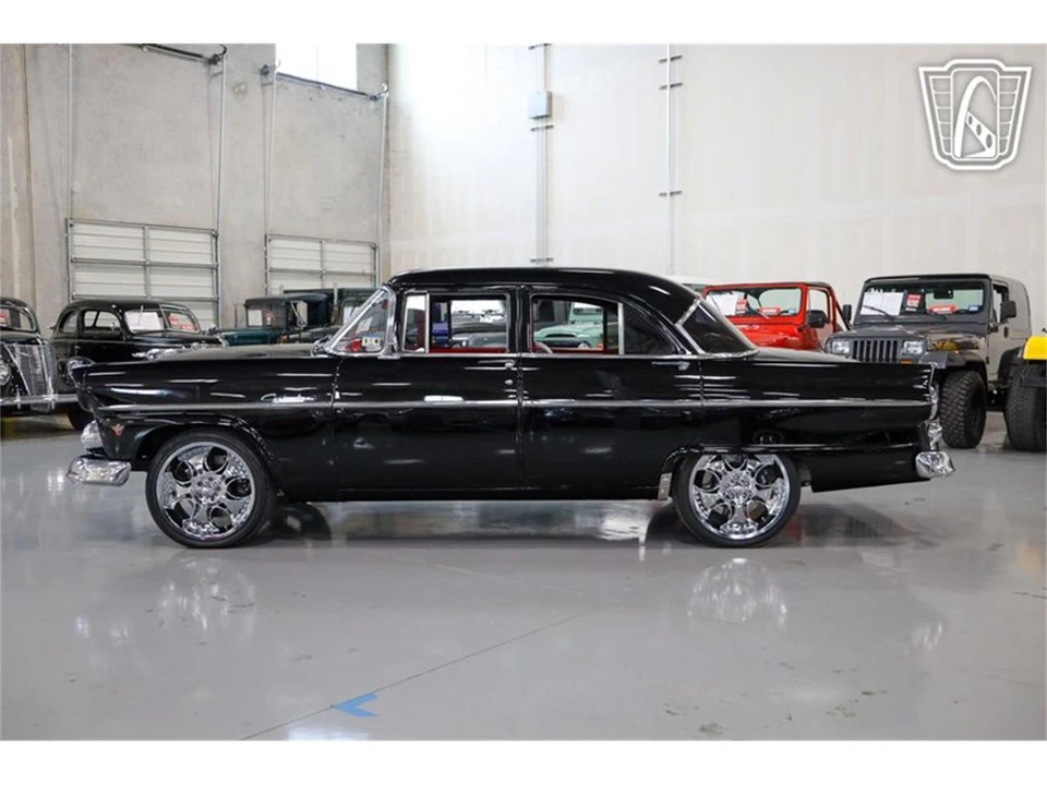 1955 Ford Fairlane 1st Gen - Image 11 of 31