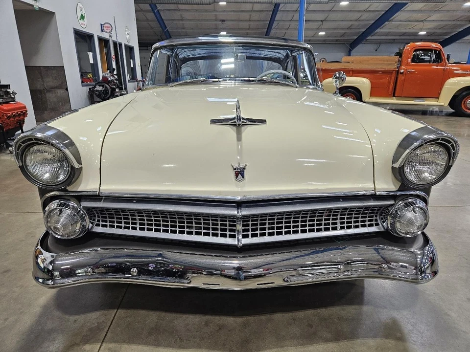 1955 Ford Fairlane 1st Gen - Image 2 of 21