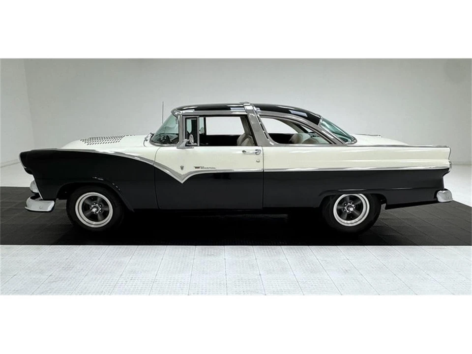 1955 Ford Fairlane 1st Gen - Image 2 of 31