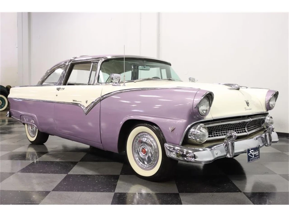 1955 Ford Fairlane 1st Gen - Image 18 of 31