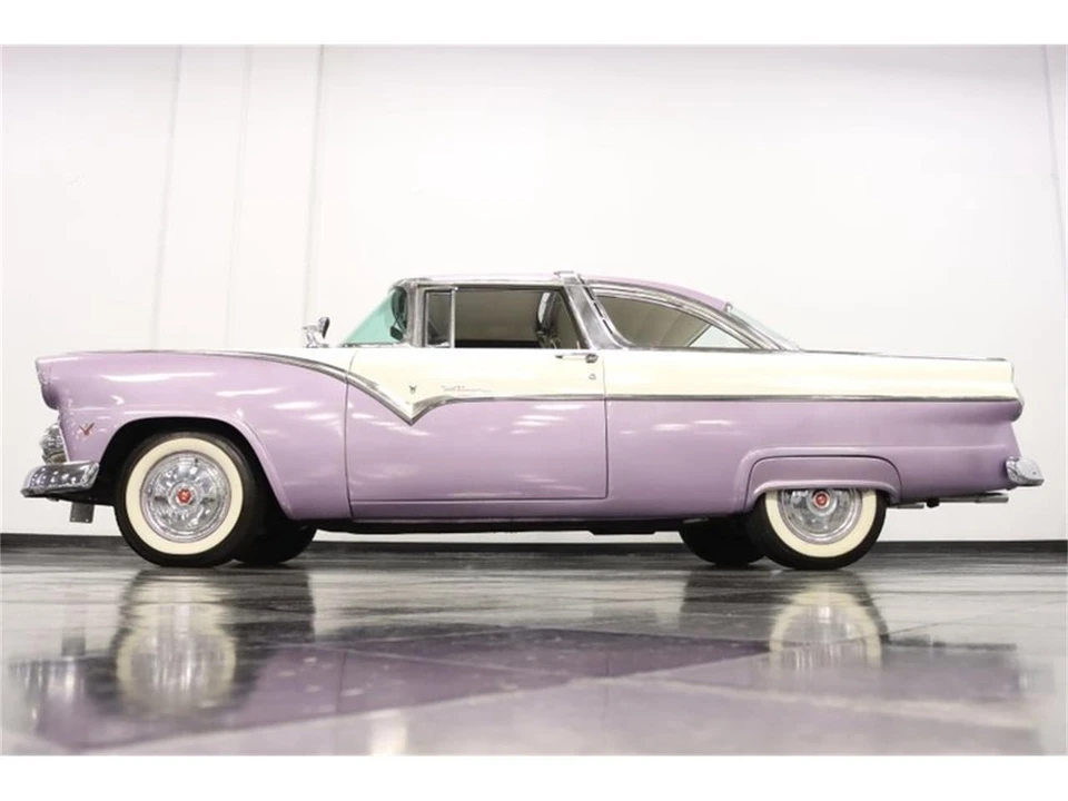 1955 Ford Fairlane 1st Gen - Image 26 of 31
