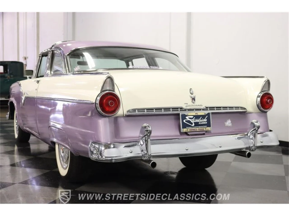 1955 Ford Fairlane 1st Gen - Image 11 of 31