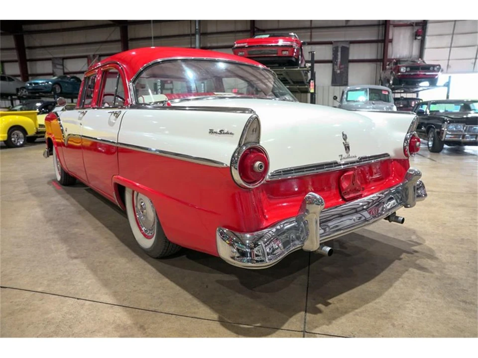 1955 Ford Fairlane 1st Gen - Image 6 of 31