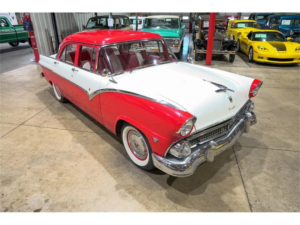 1955 Ford Fairlane 1st Gen - Image 14 of 31