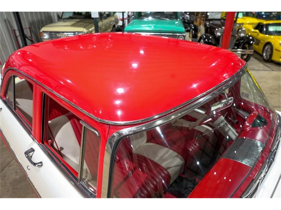 1955 Ford Fairlane 1st Gen - Image 19 of 31