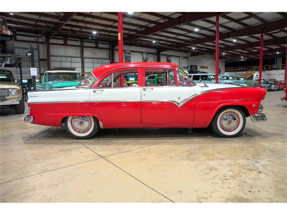 1955 Ford Fairlane 1st Gen - Image 10 of 31