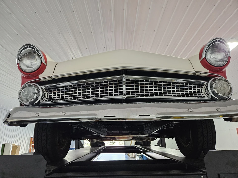 1955 Ford Fairlane 2nd Gen - Image 9 of 31